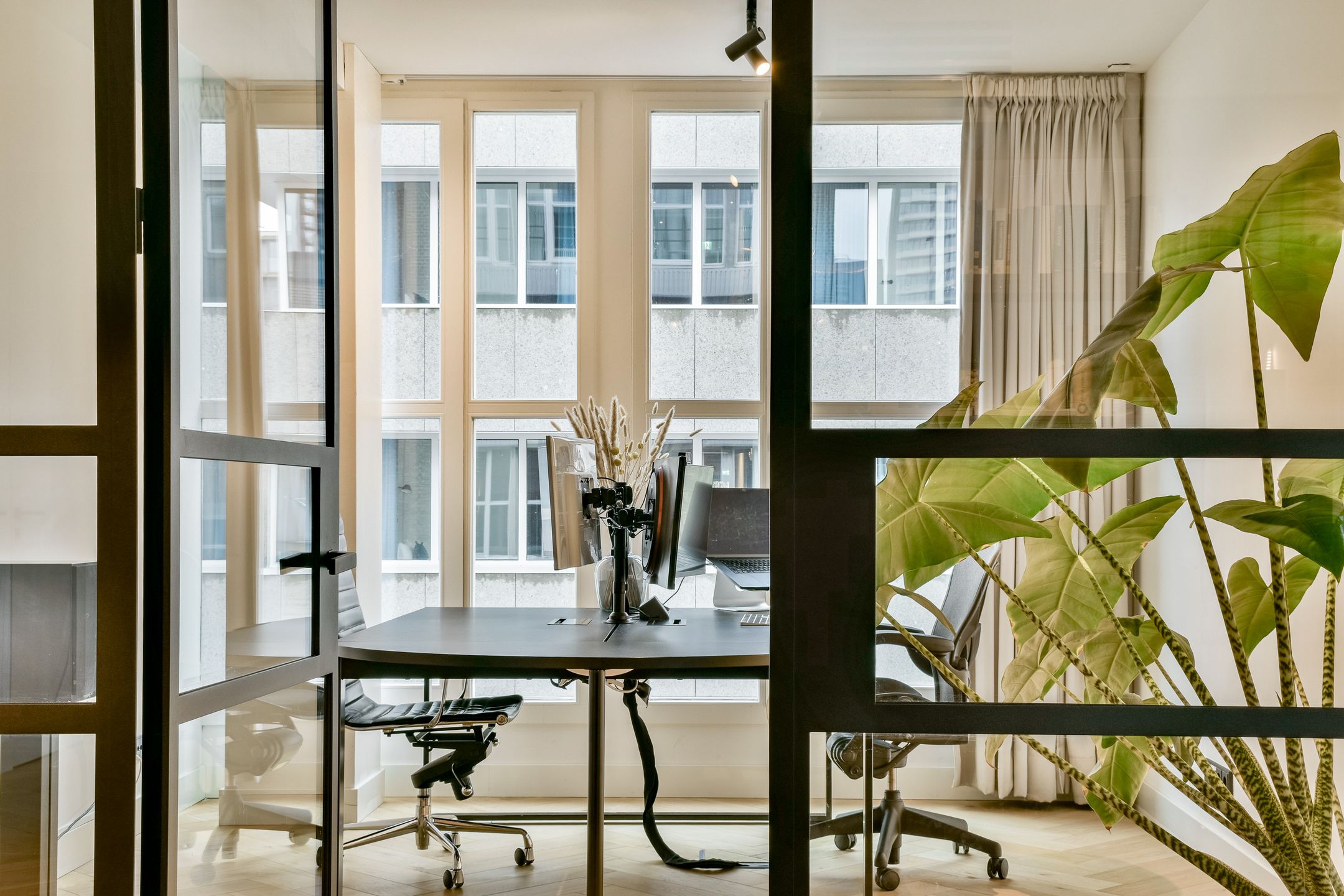 Foto 15 van Zijl 10-C