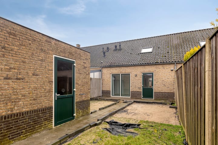 Foto 31 van Dokter Bernhardistraat 18