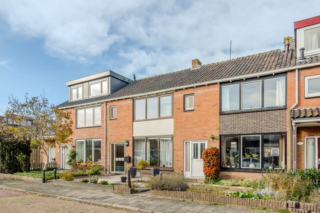 Photo 32 of Griegstraat 16