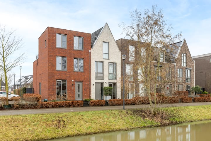 Foto 1 van Rivierloop 34