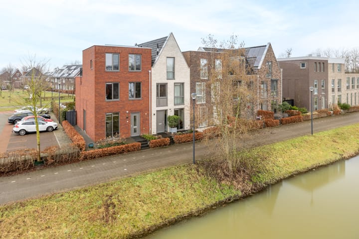 Foto 42 van Rivierloop 34