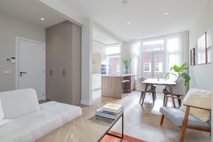 Foto 14 van Ruysdaelstraat 64-3