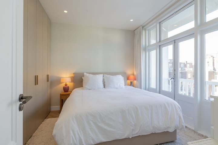 Foto 21 van Ruysdaelstraat 64-3