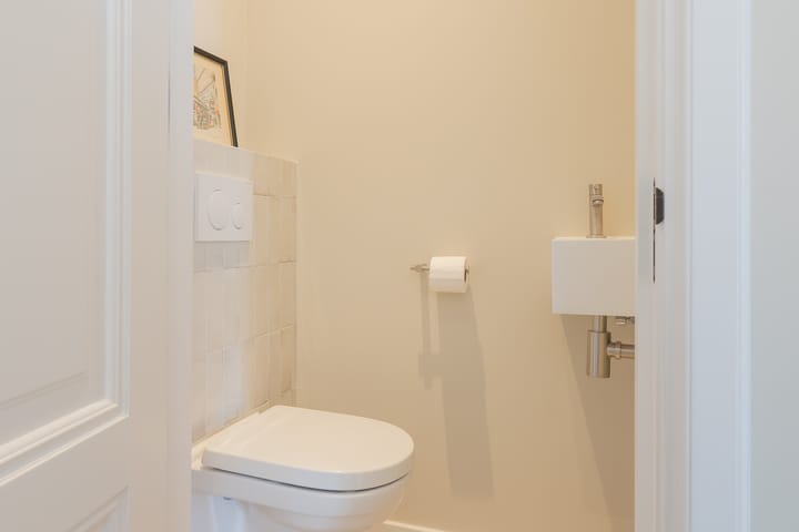 Foto 28 van Ruysdaelstraat 64-3