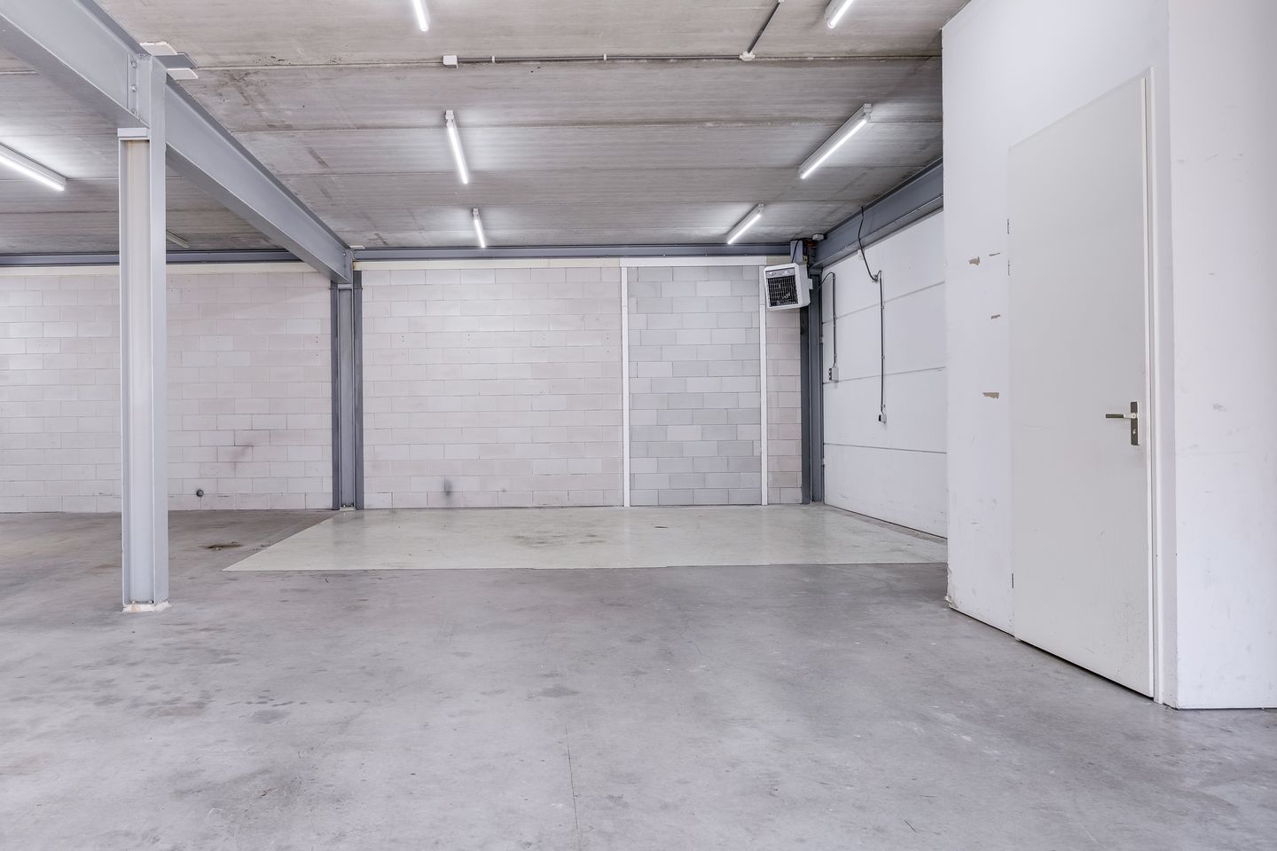 View photo 4 of Fornheselaan 250-252