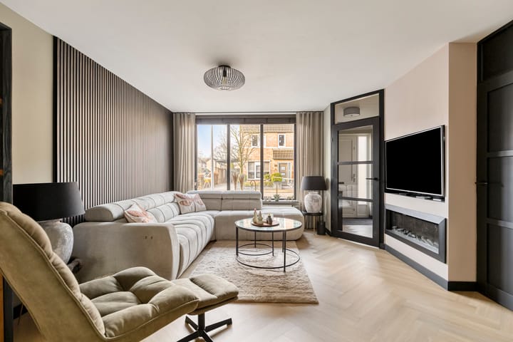 Foto 2 van Dollarhof 3