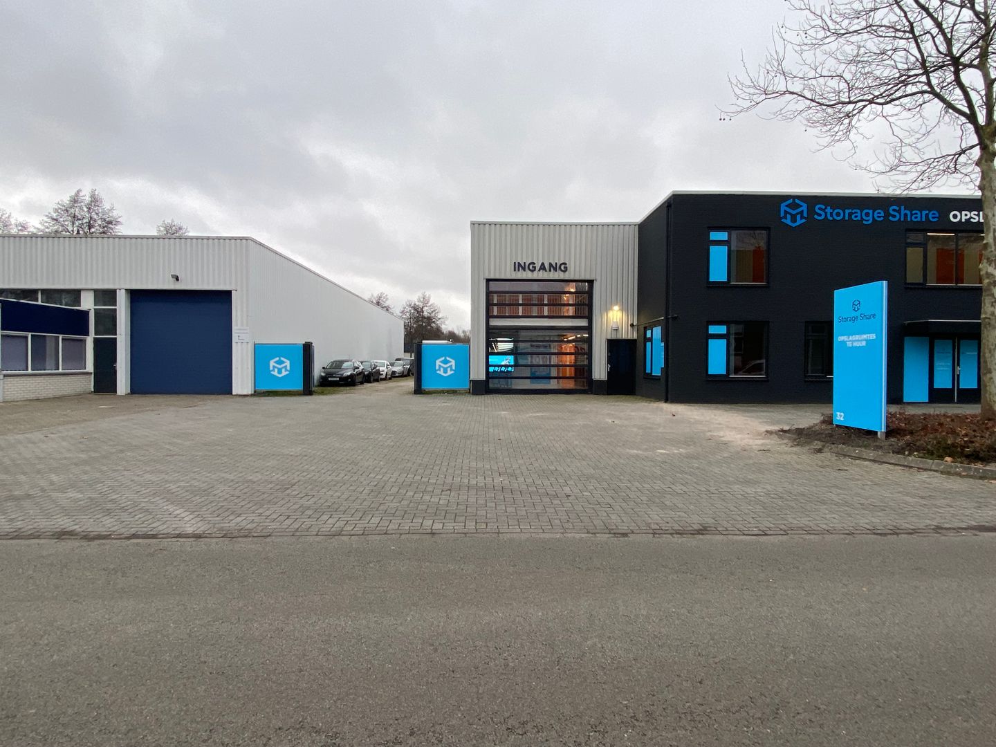 Bekijk foto 2 van Van Leeuwenhoekstraat 32