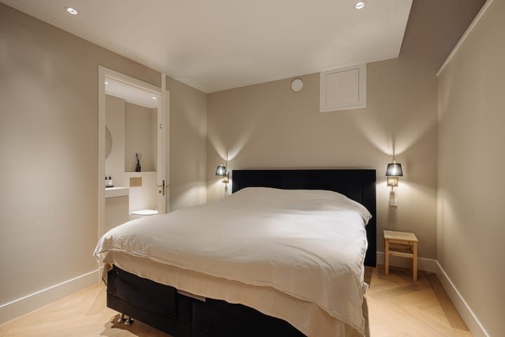 Photo 21 of Valeriusstraat 53