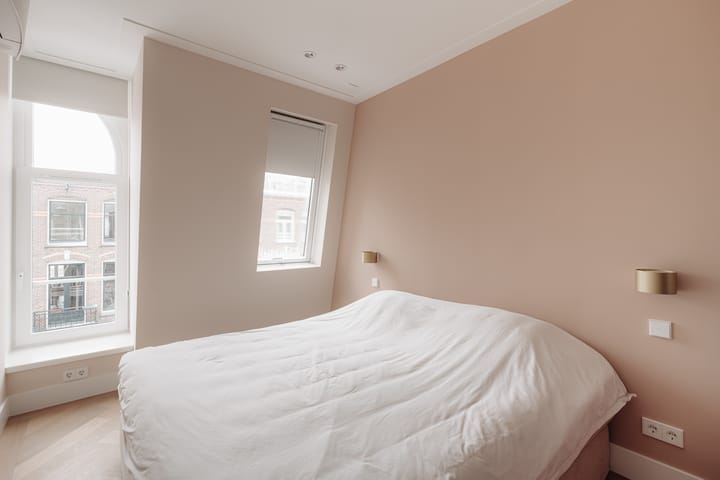 Photo 44 of Valeriusstraat 53