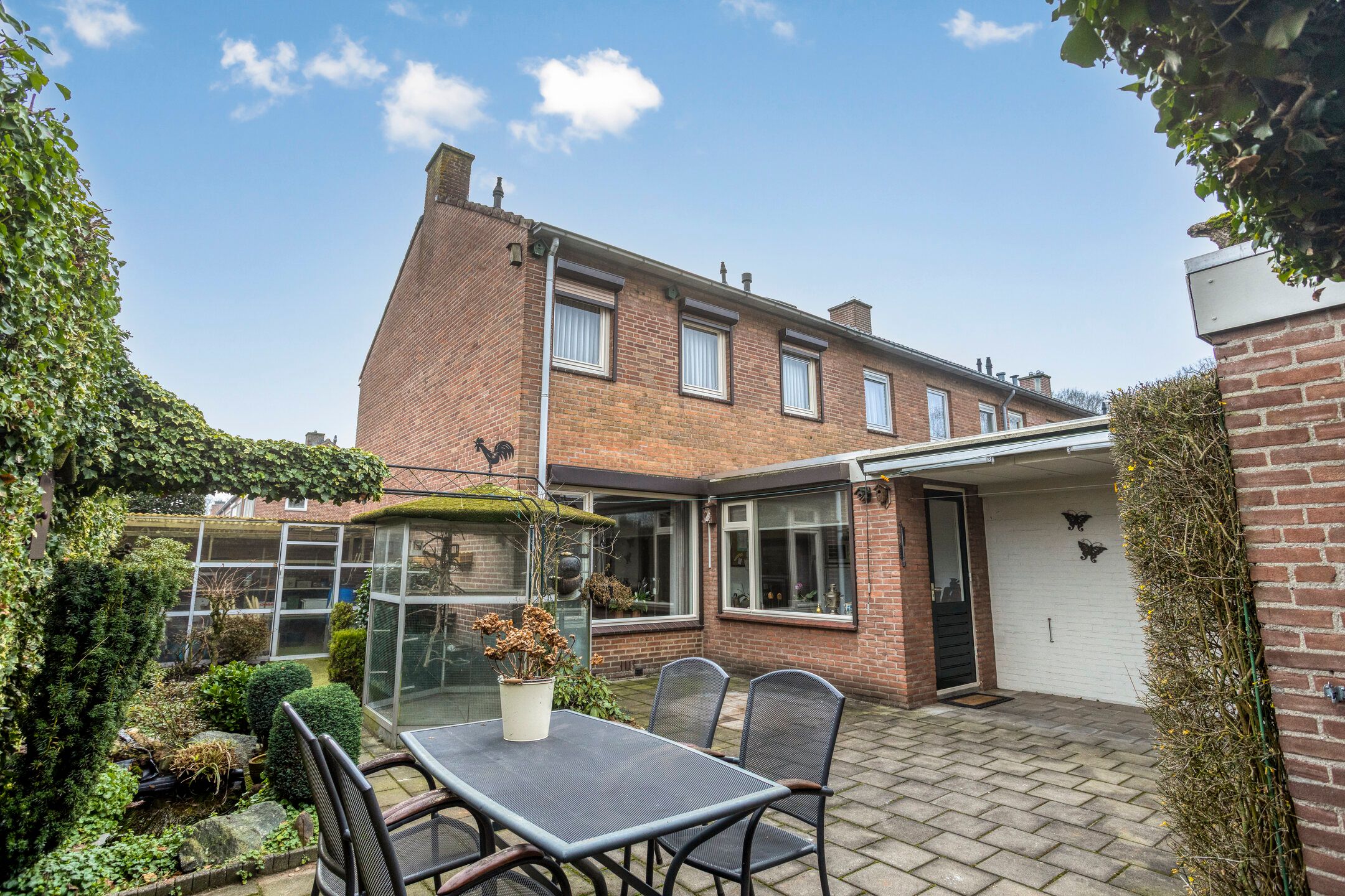 Photo 3 of Basilius van Bruggestraat 2