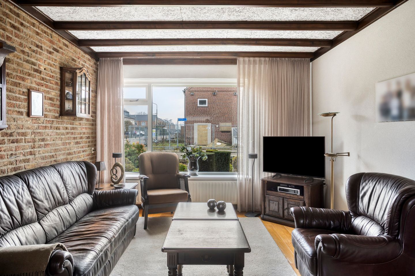 Photo 10 of Basilius van Bruggestraat 2