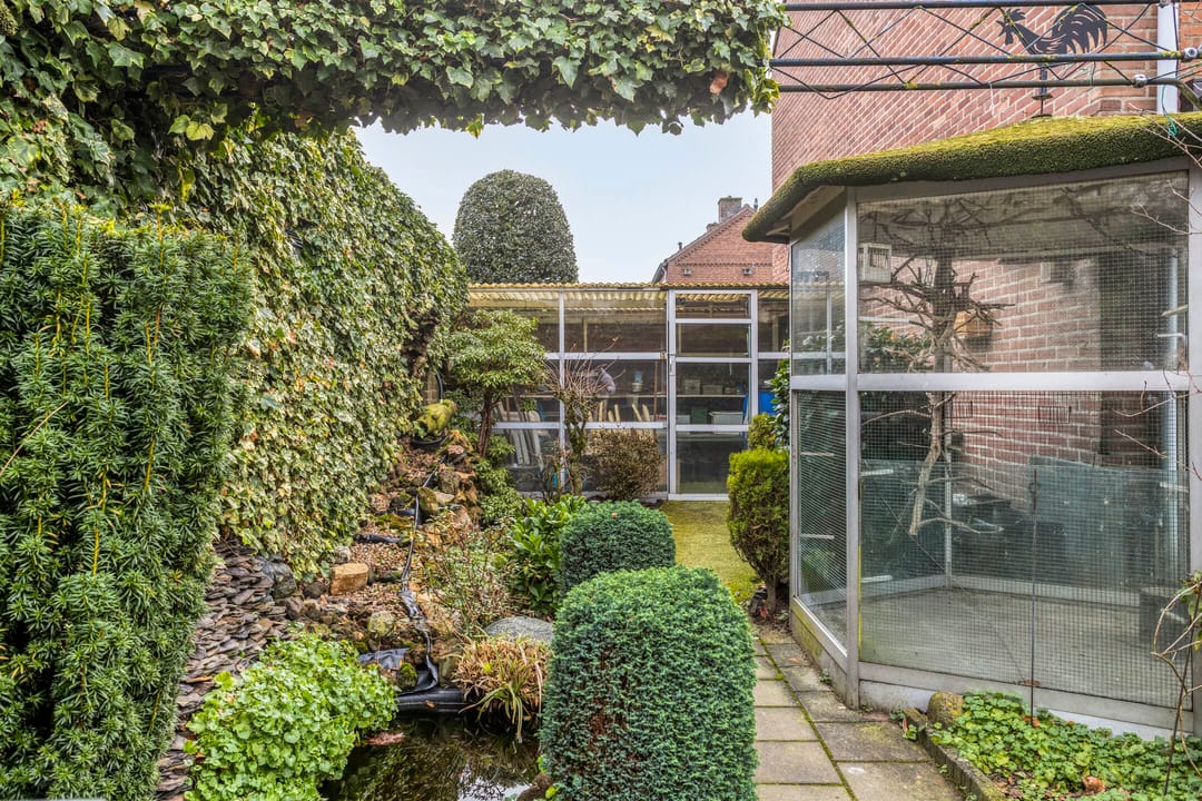 Photo 38 of Basilius van Bruggestraat 2