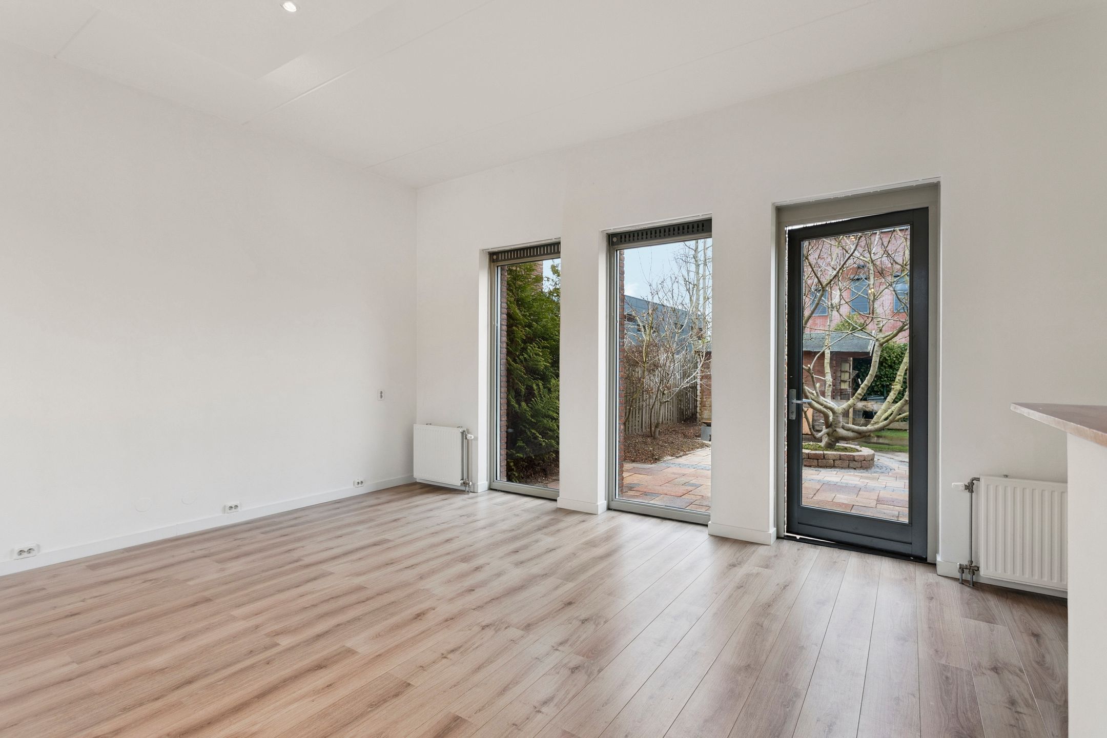 Photo 27 of W.M. Dudokstraat 10