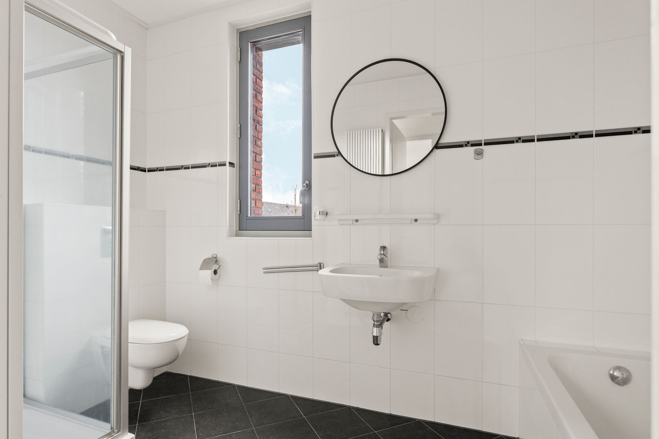 Photo 39 of W.M. Dudokstraat 10