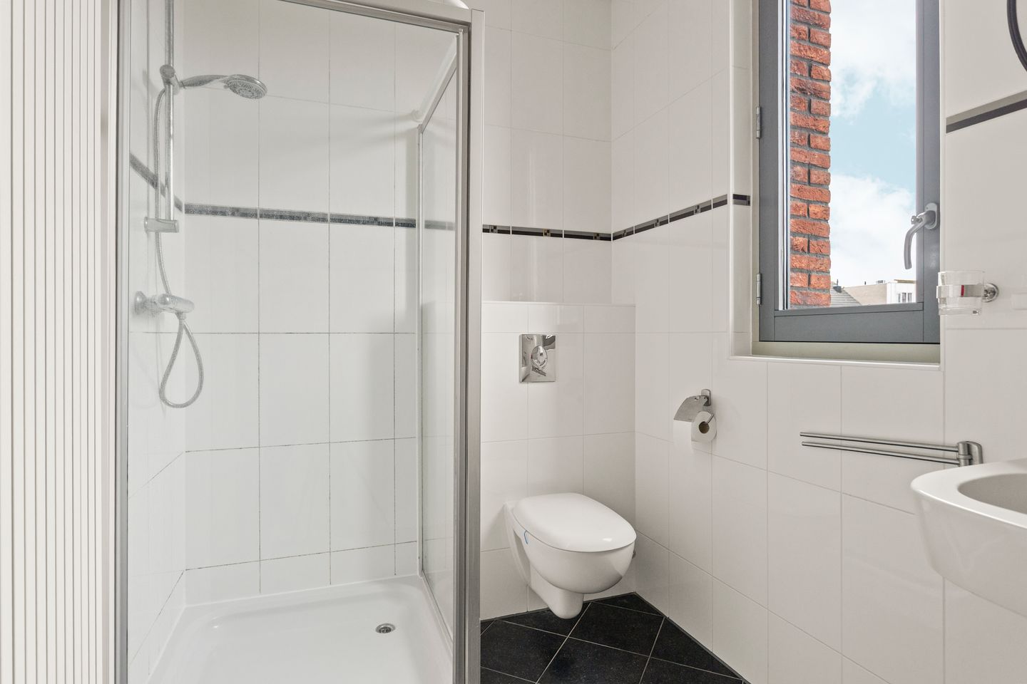 Photo 40 of W.M. Dudokstraat 10