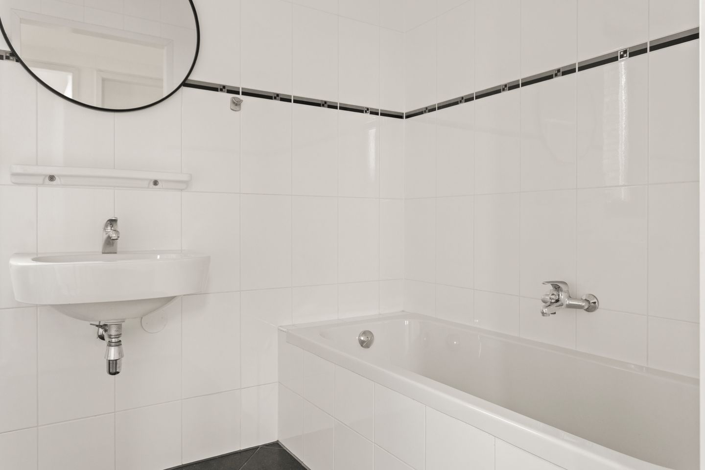 Photo 44 of W.M. Dudokstraat 10