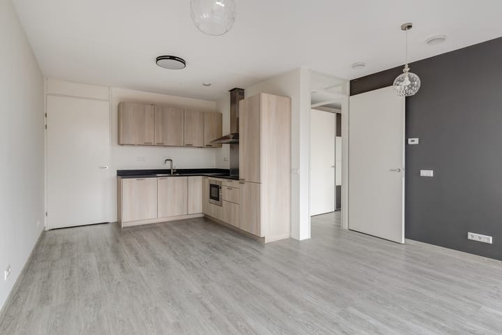 Photo 3 of Londenstraat 126