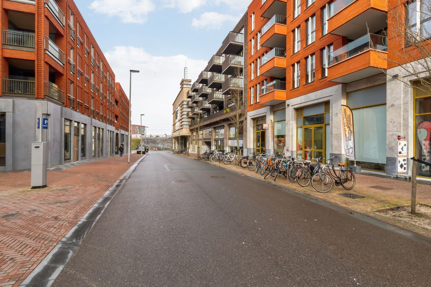 Photo 5 of Londenstraat 126