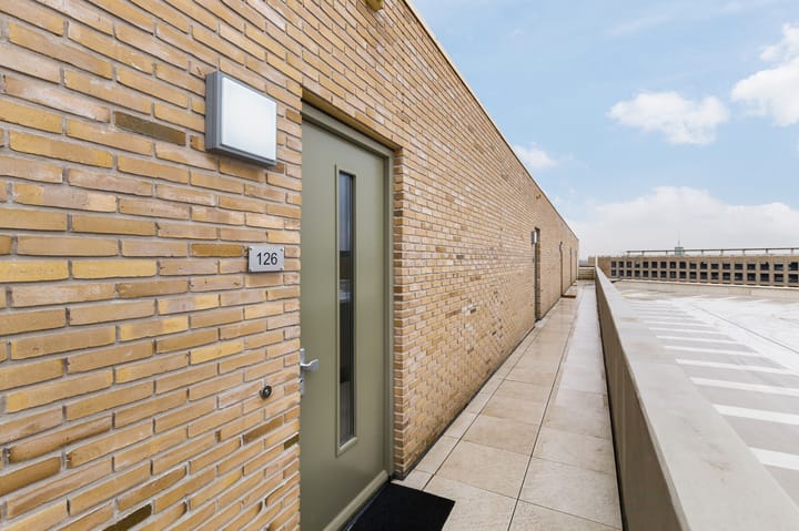 Photo 8 of Londenstraat 126