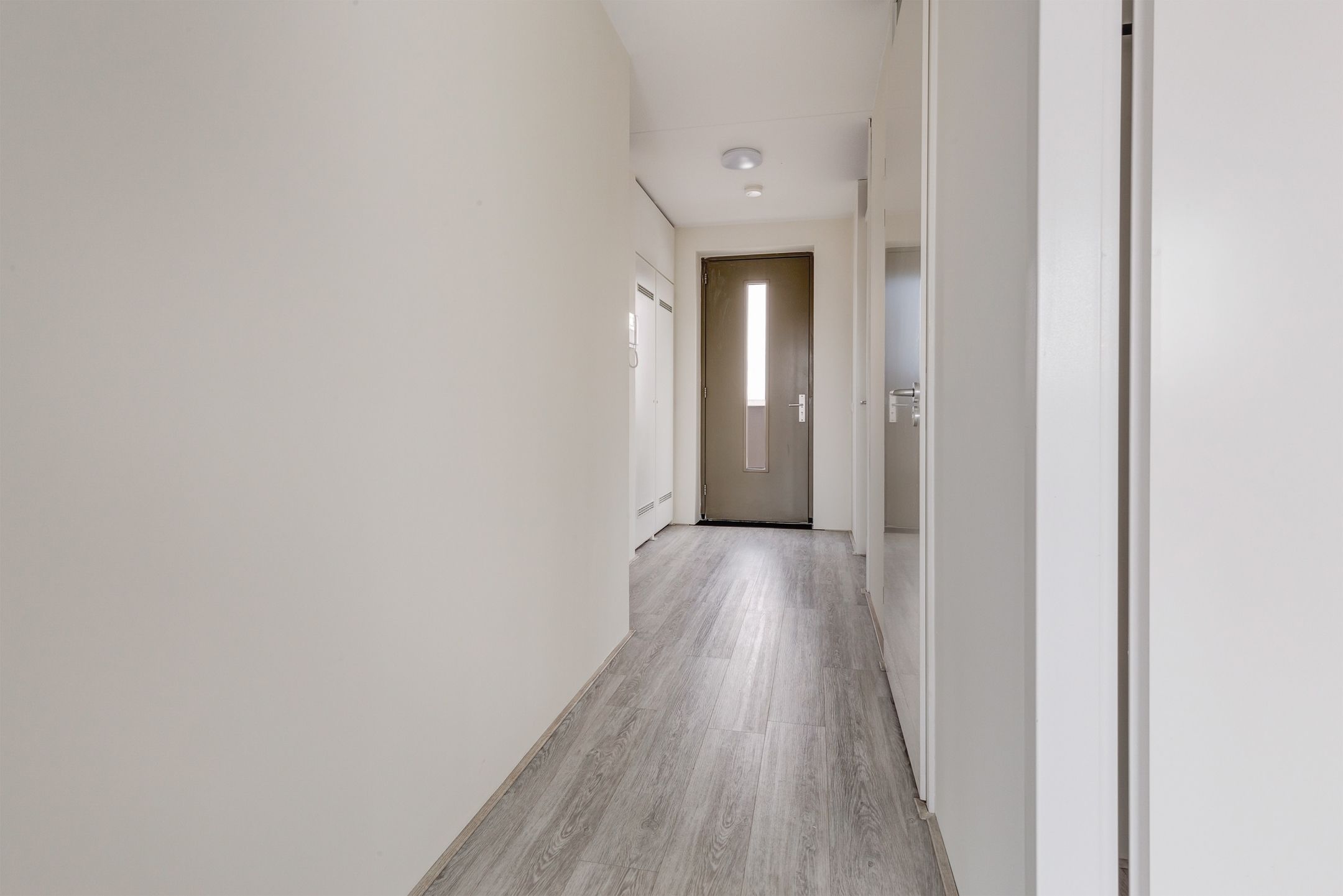 Photo 9 of Londenstraat 126