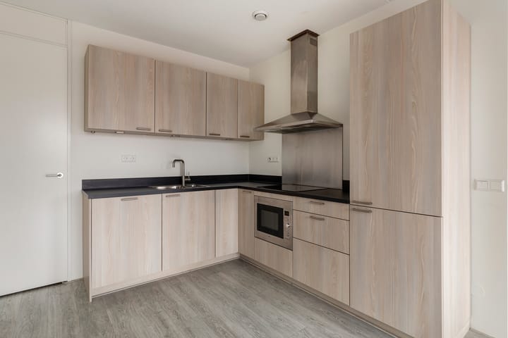 Photo 17 of Londenstraat 126