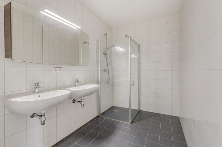 Photo 20 of Londenstraat 126