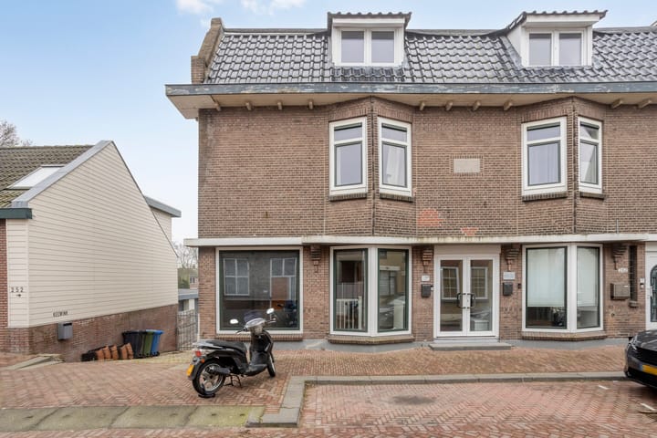 Photo 5 of Pastoriedijk 258