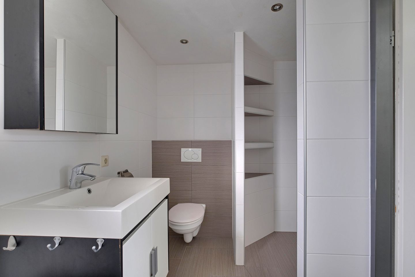 Photo 29 of De Leigraaf 73