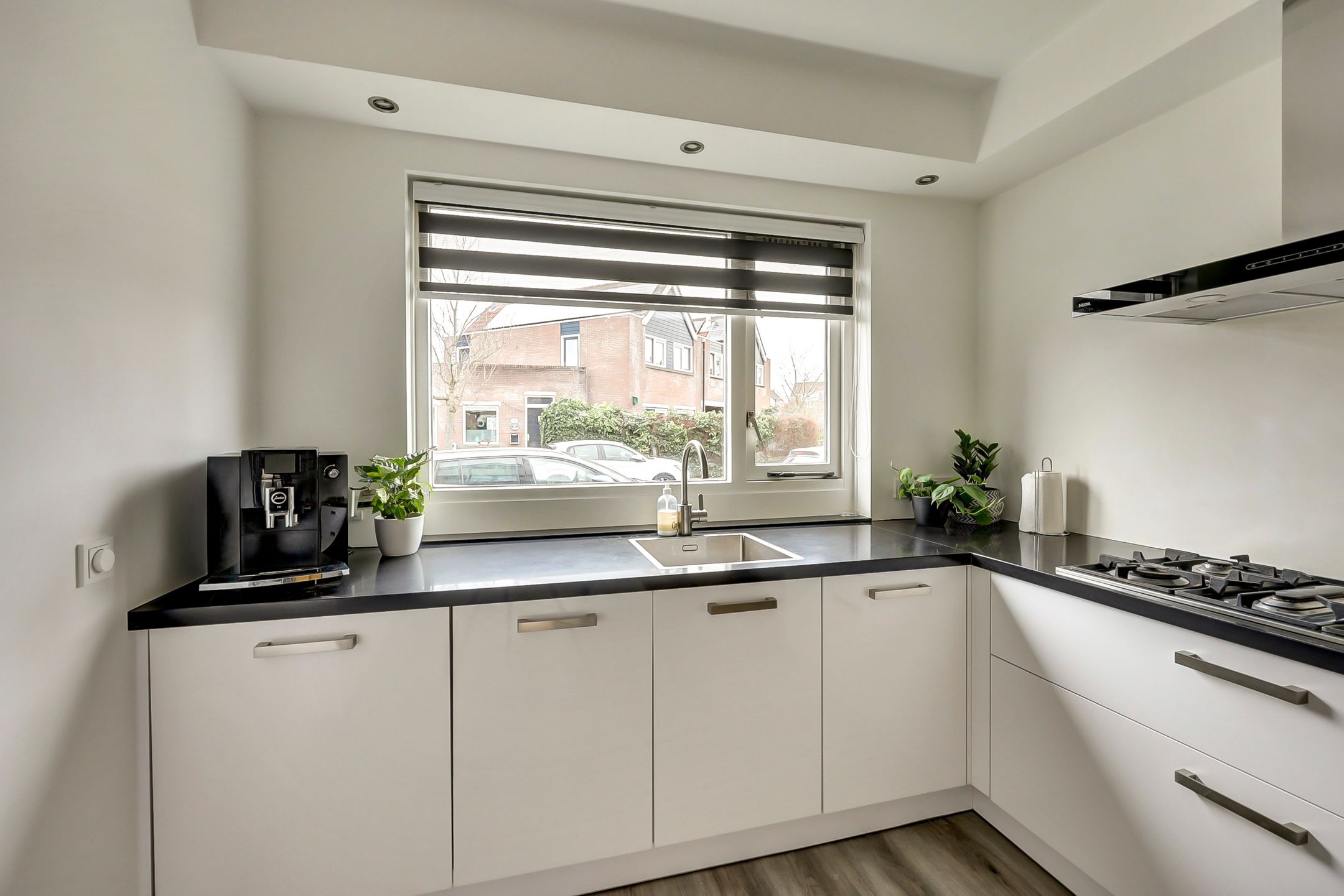 Photo 15 of Thomsonstraat 190