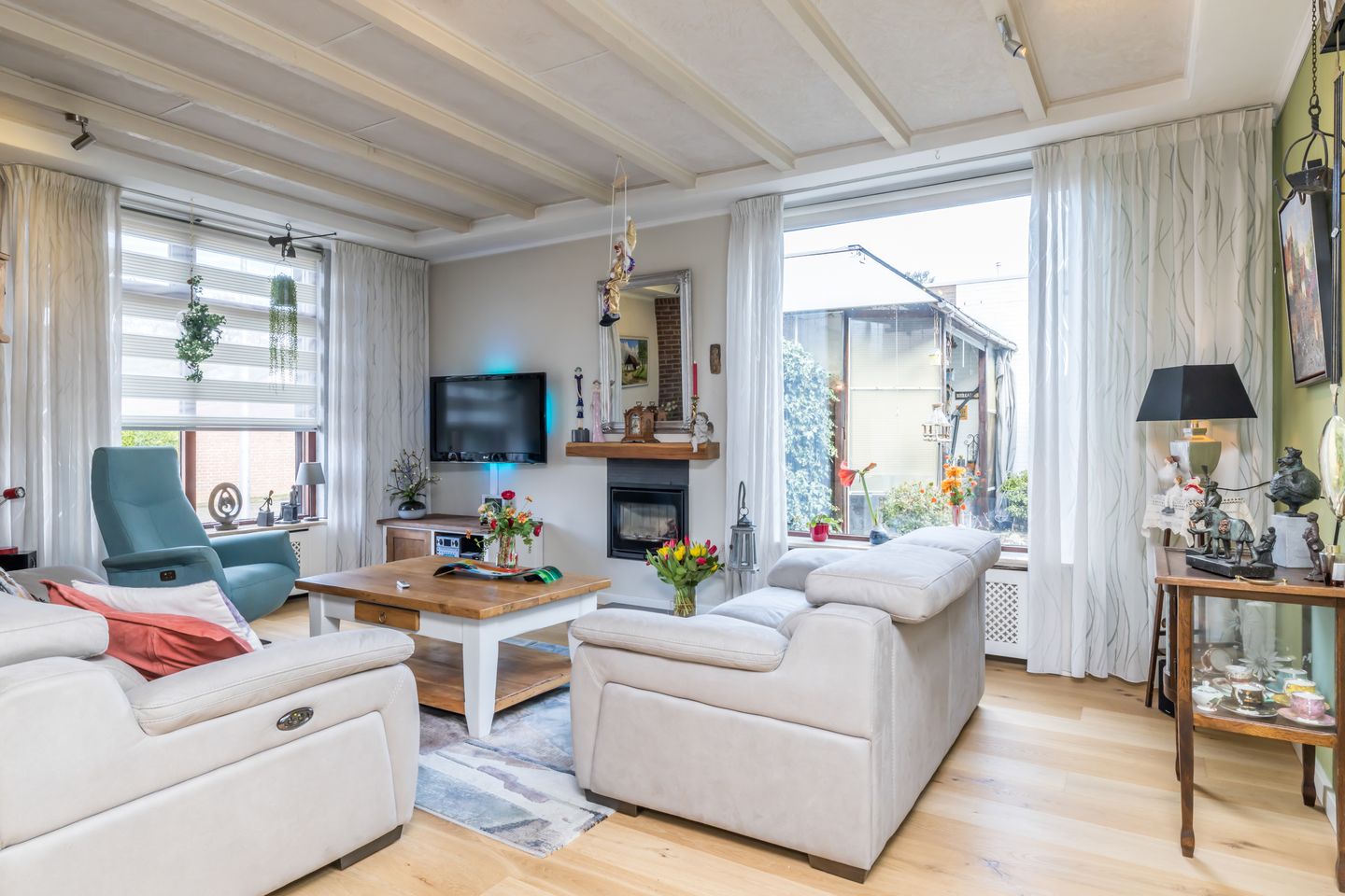 Foto 10 van Van Weerden Poelmanstraat 271