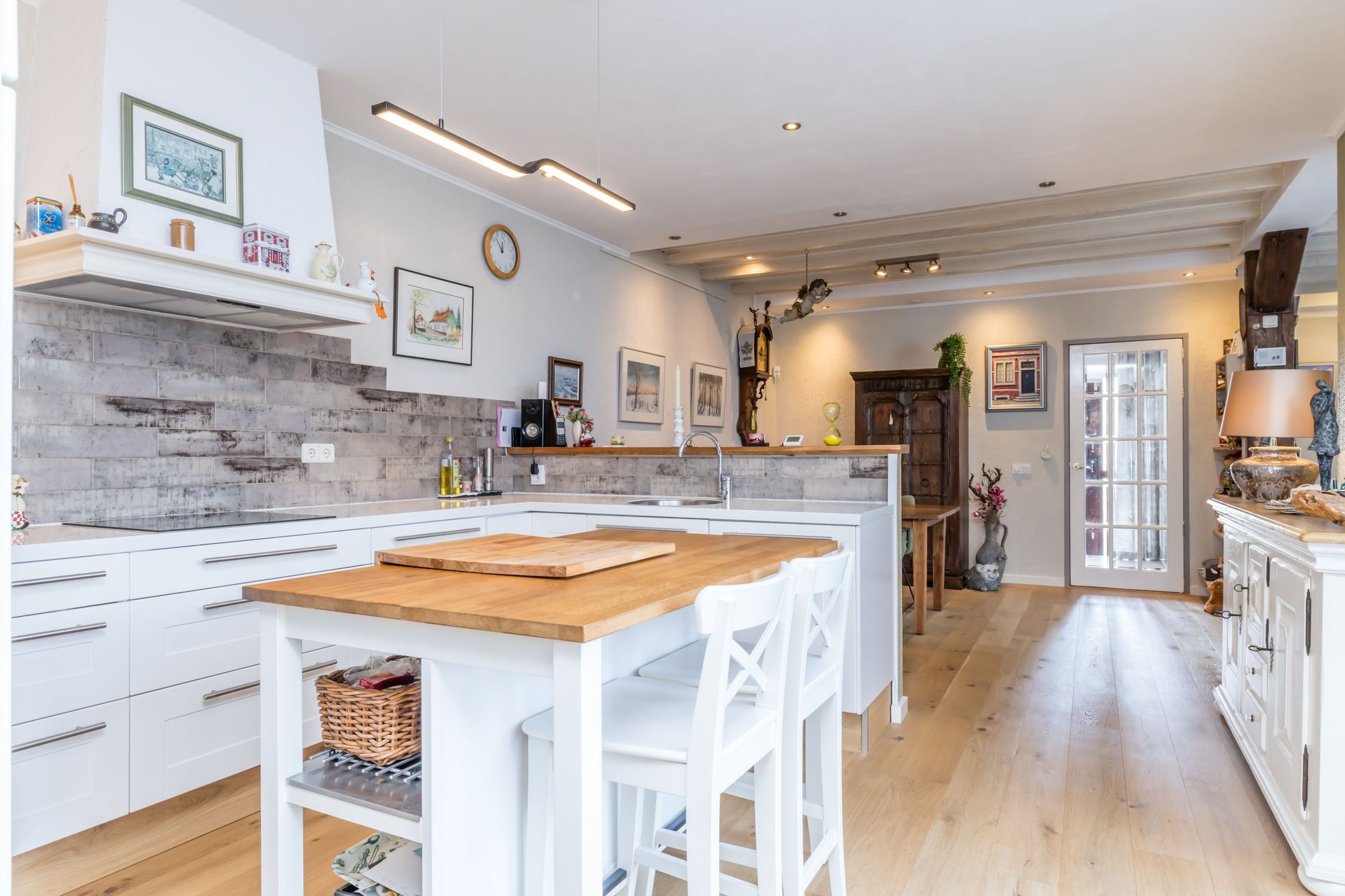 Foto 18 van Van Weerden Poelmanstraat 271