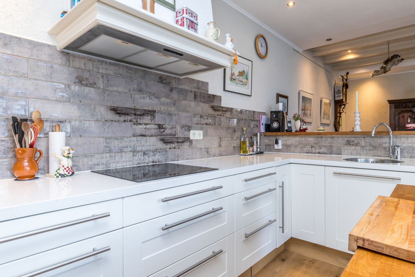 Foto 19 van Van Weerden Poelmanstraat 271