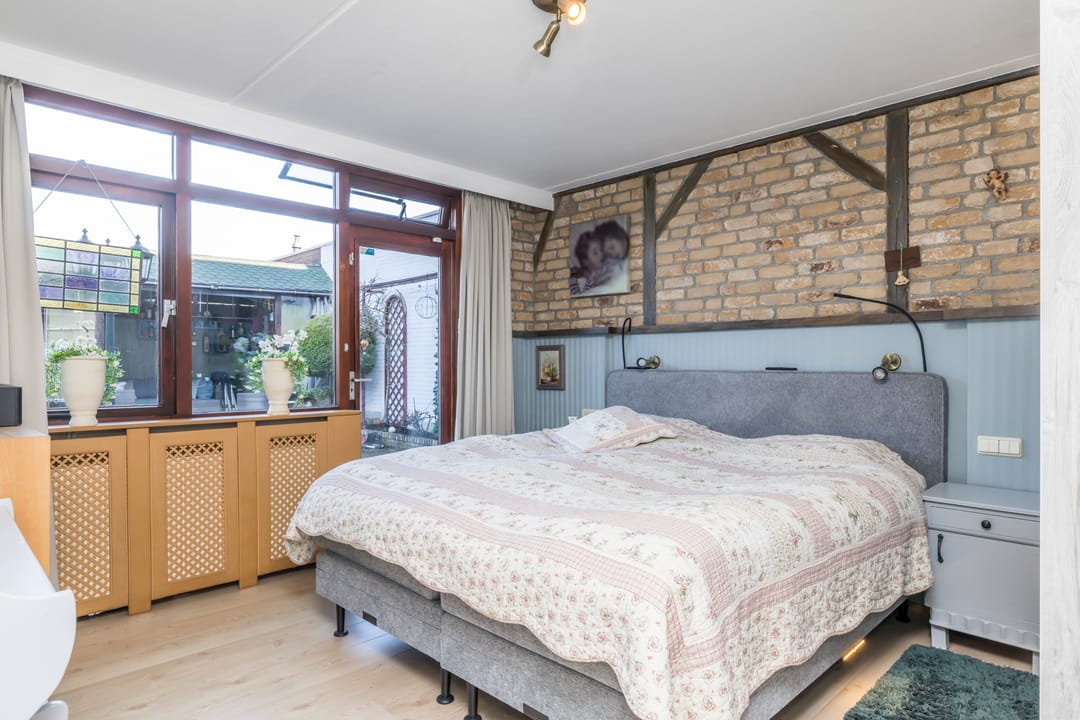 Foto 22 van Van Weerden Poelmanstraat 271