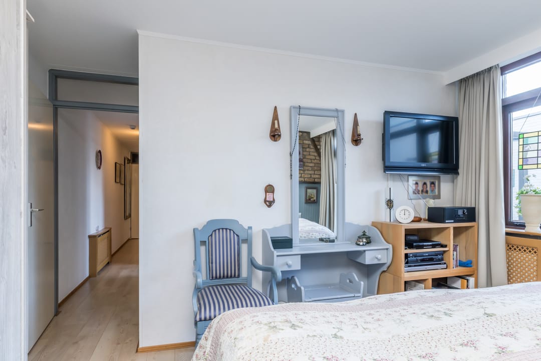 Foto 23 van Van Weerden Poelmanstraat 271