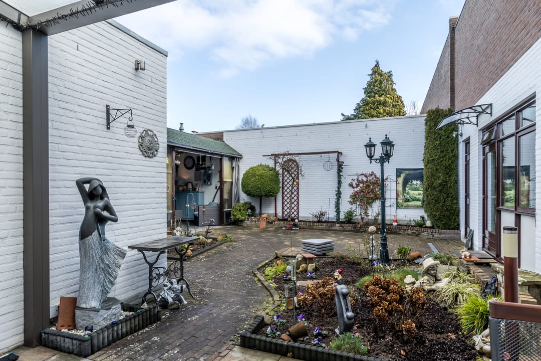 Foto 31 van Van Weerden Poelmanstraat 271