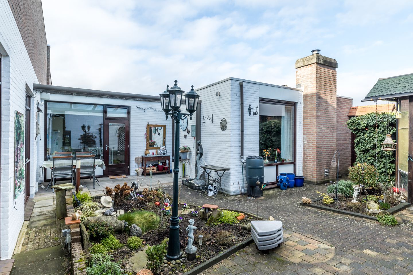 Foto 34 van Van Weerden Poelmanstraat 271