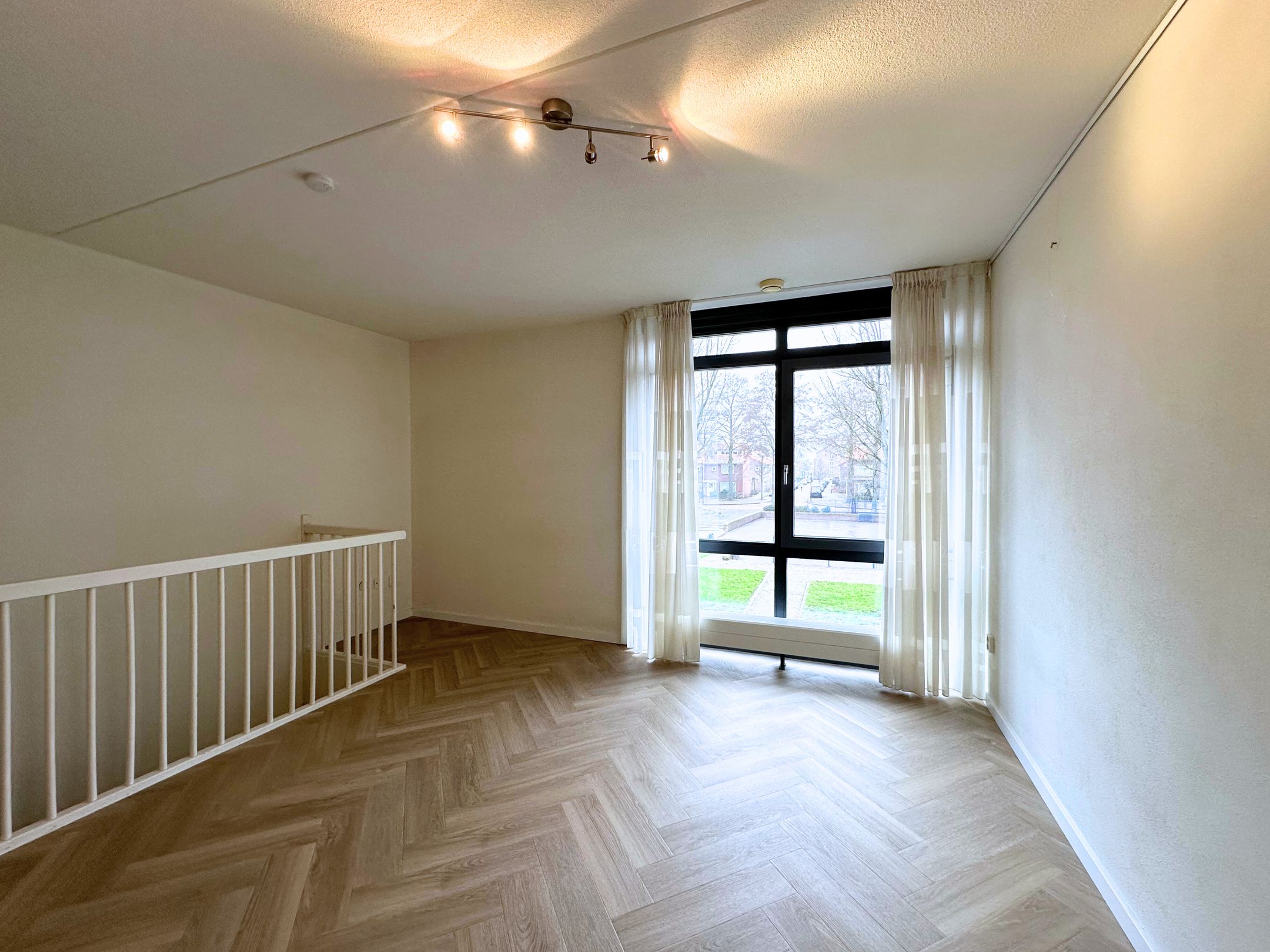 Photo 9 of Veldstraat 43