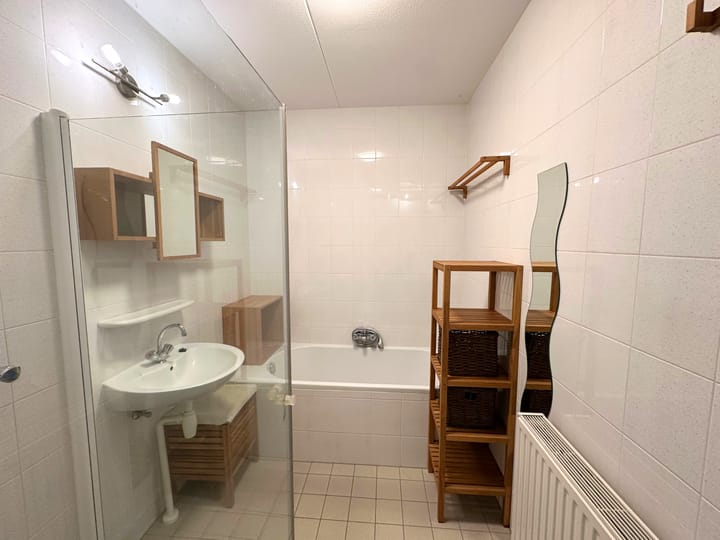 Photo 15 of Veldstraat 43