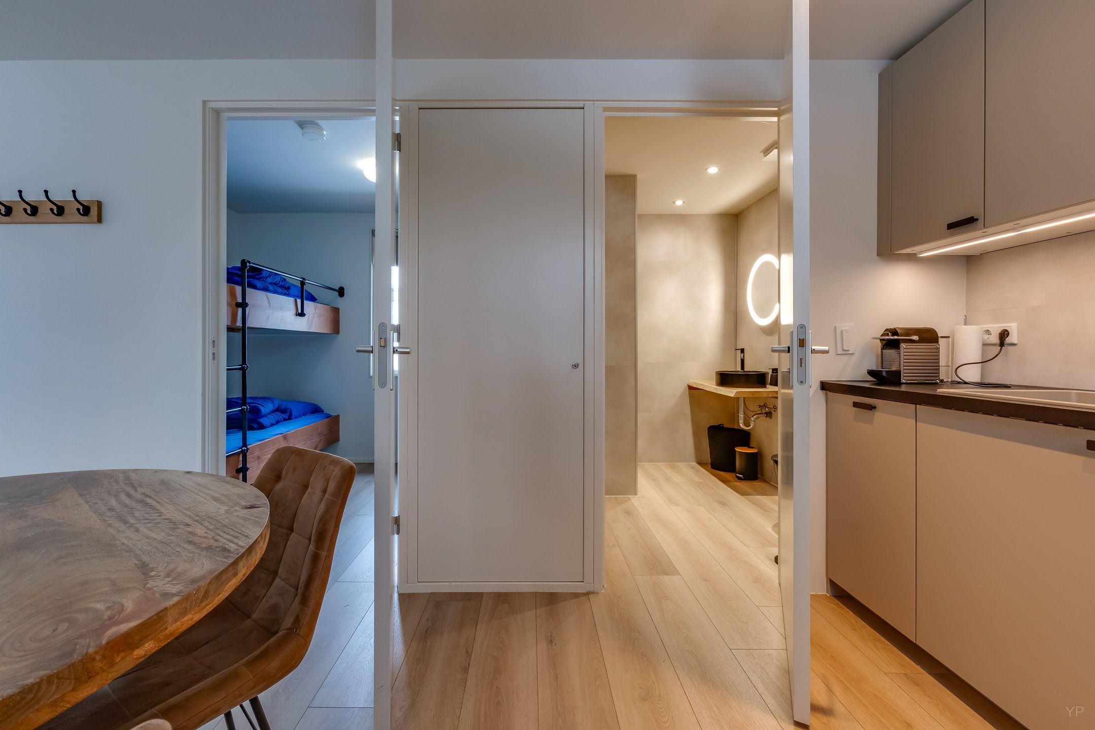 Foto 12 van Gasselterstraat 7-126