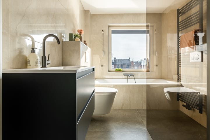 Photo 4 of Antoniusstraat 50