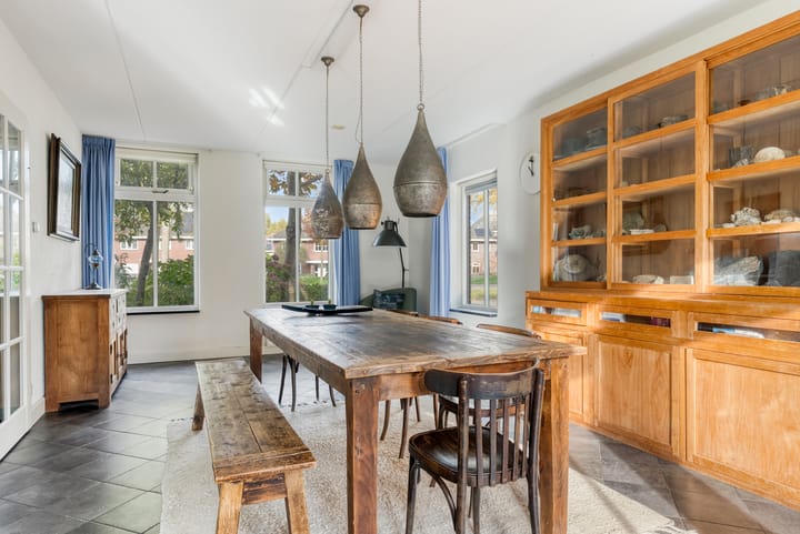 Photo 3 of Henry Moorestraat 76