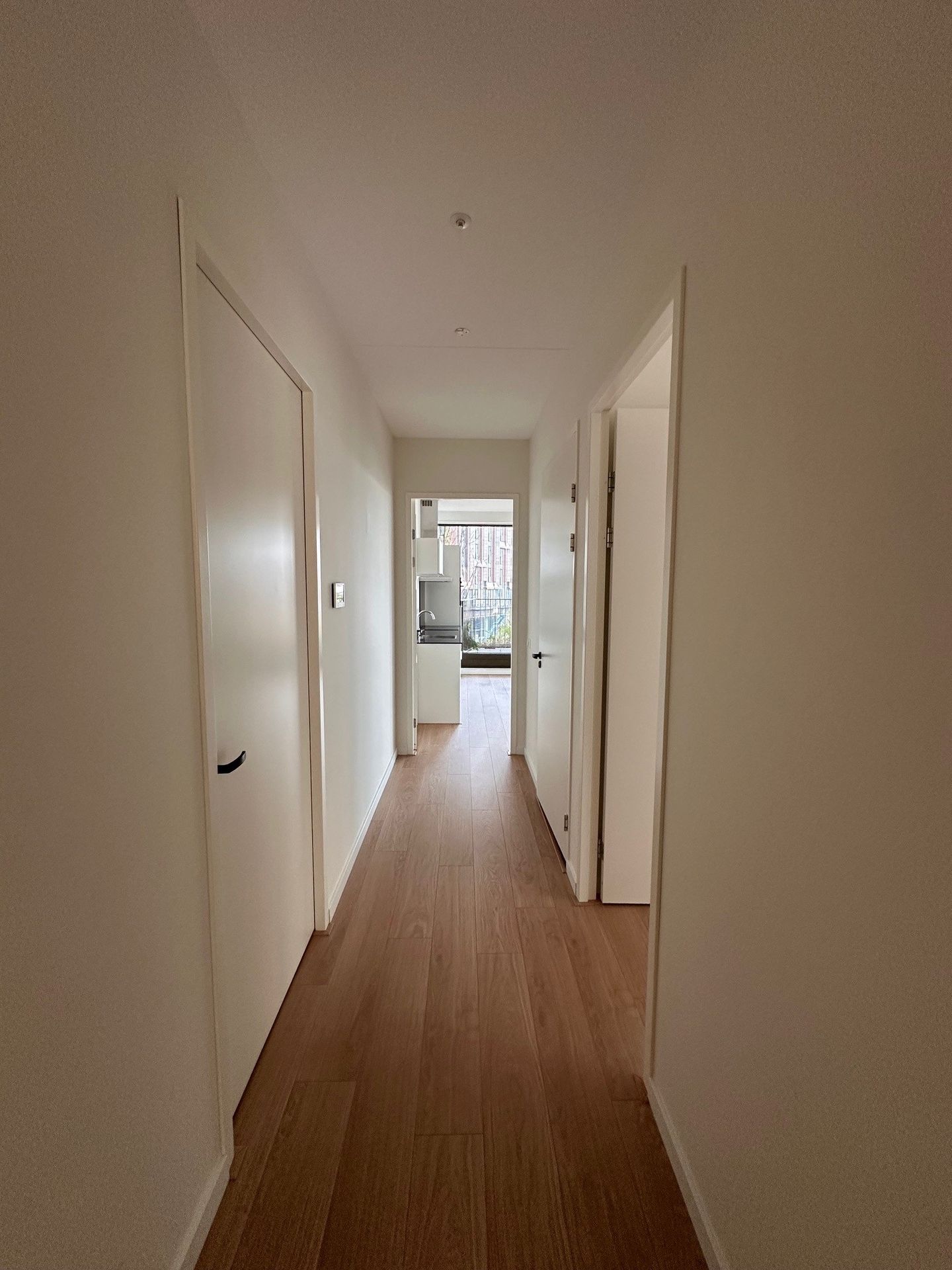 Foto 4 van Hoola van Nootenstraat 139