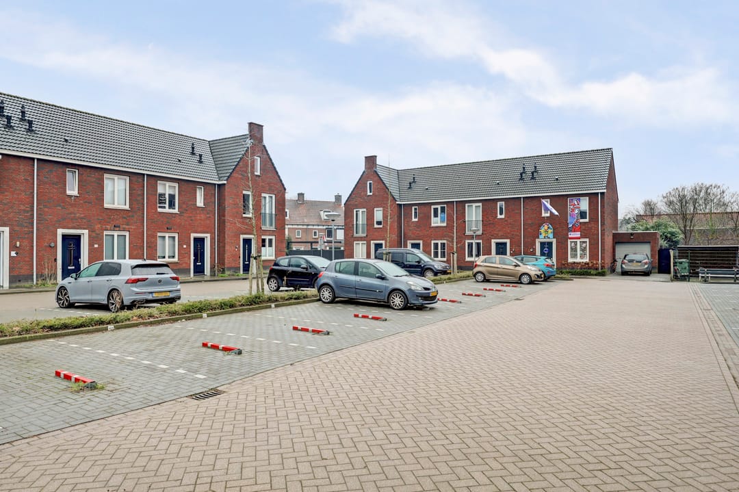 Foto 37 van Burgemeester Schoonheijtstraat 13