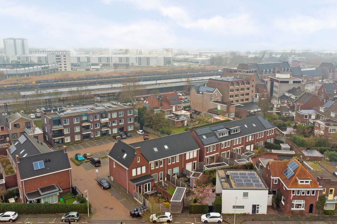 Foto 53 van Burgemeester Schoonheijtstraat 13