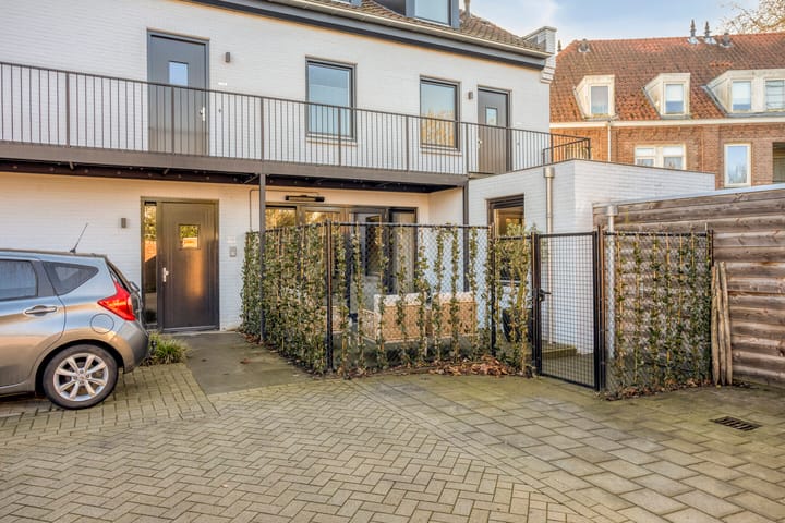 Foto 4 van Prins Bernhardstraat 27-006