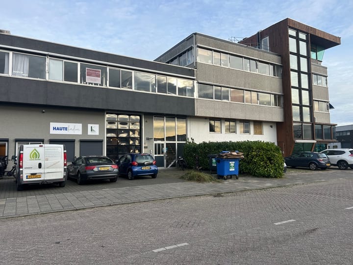 IJsselmeerlaan 4, Weesp