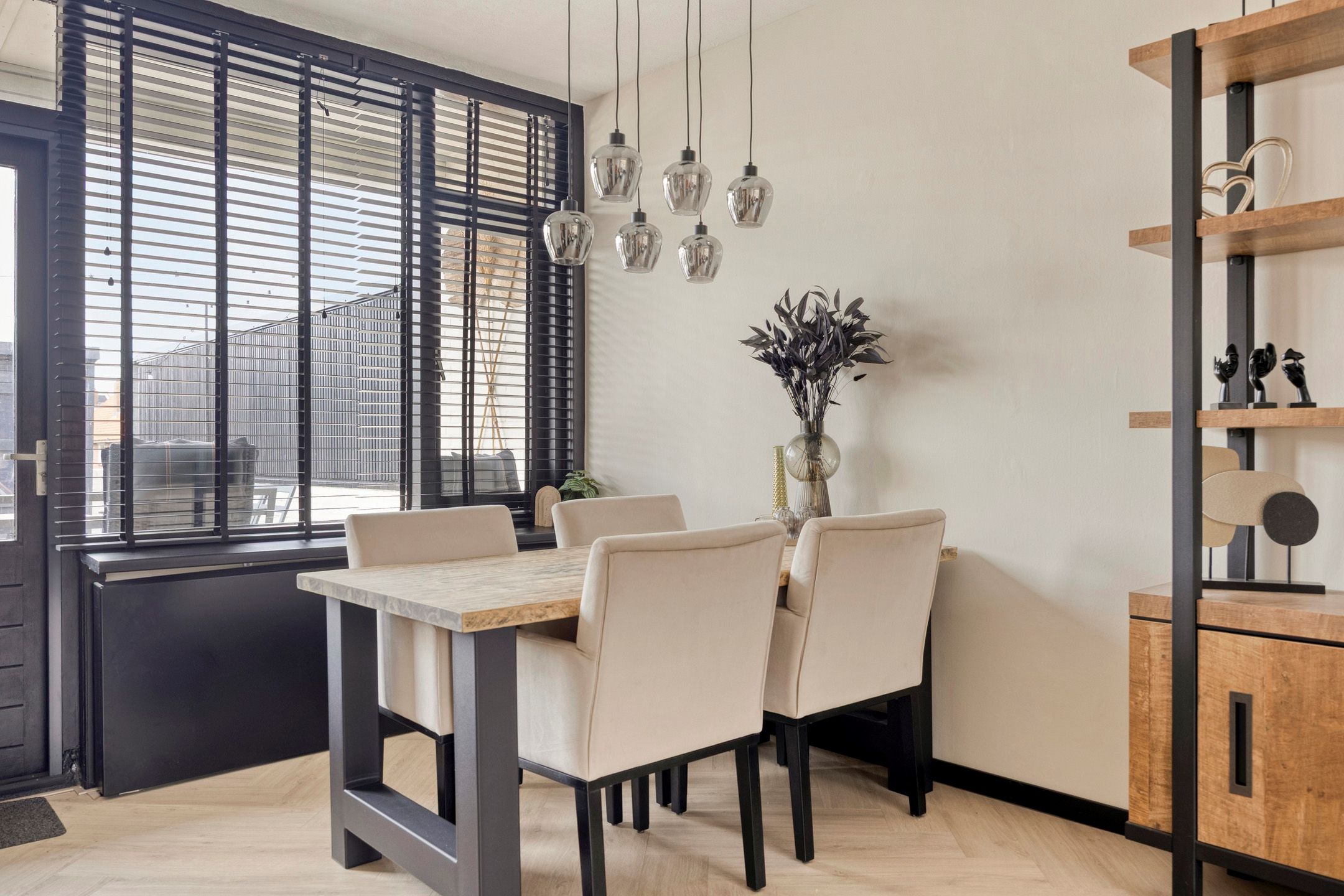 Foto 18 van Huydecoperstraat 21-B