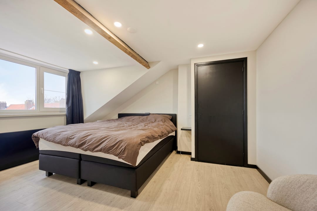 Foto 31 van Huydecoperstraat 21-B