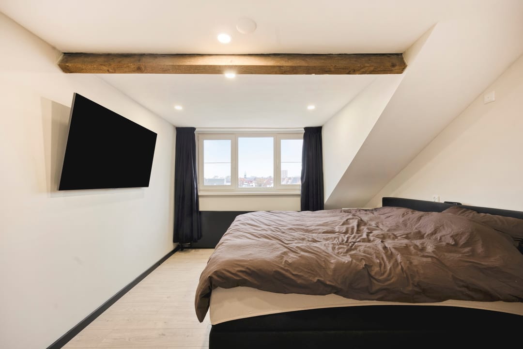 Foto 32 van Huydecoperstraat 21-B