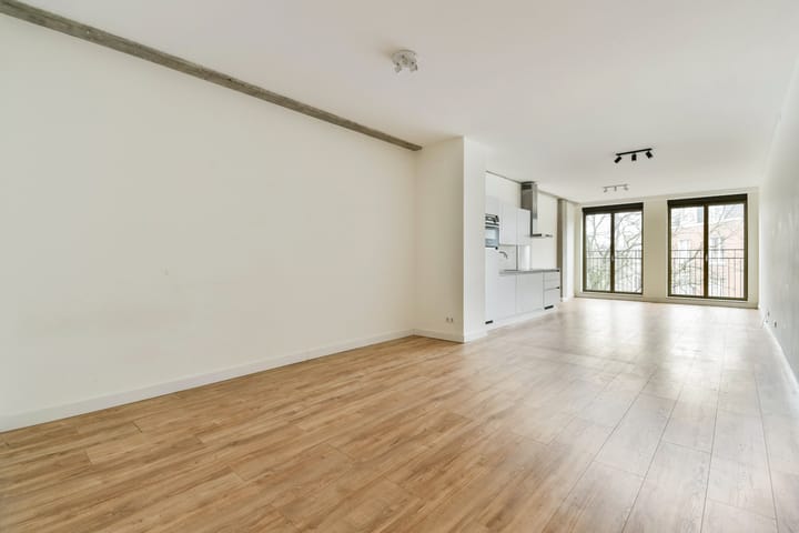 Foto 7 van Van Vollenhovenstraat 3-315